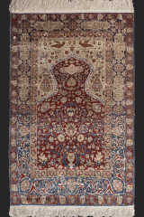 Hereke-Silk-rug
